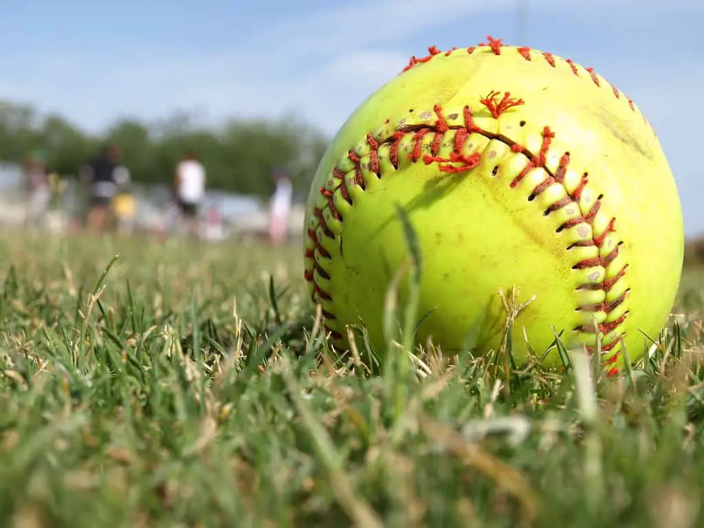 7-leadership-lessons-learned-from-a-recreational-softball-league